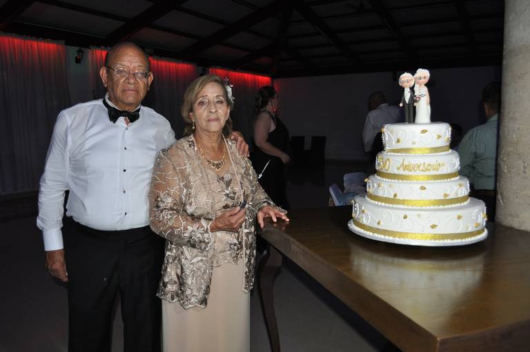 Esther y Mario celebran sus bodas de oro - El Occidental  Noticias  Locales, Policiacas, sobre México, Guadalajara y el Mundo