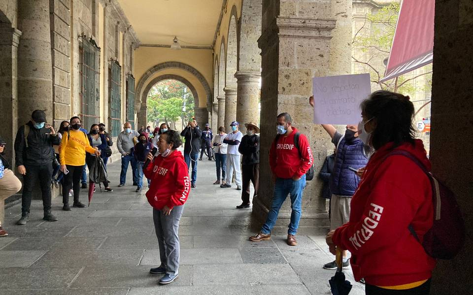 noticias trabajadores del DIF Guadalajara exigen un alto a despidos  injustificados ayuntamiento de guadalajara - El Occidental | Noticias  Locales, Policiacas, sobre México, Guadalajara y el Mundo