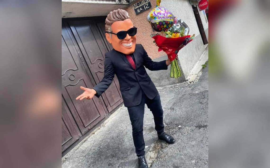 Vendedora es sorprendida en su cumpleaños ¿Con una botarga de Luis Miguel?  [Video] - El Occidental | Noticias Locales, Policiacas, sobre México,  Guadalajara y el Mundo