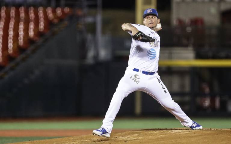 Nuestro pitcher Jesús Cruz, - Charros de Jalisco Beisbol