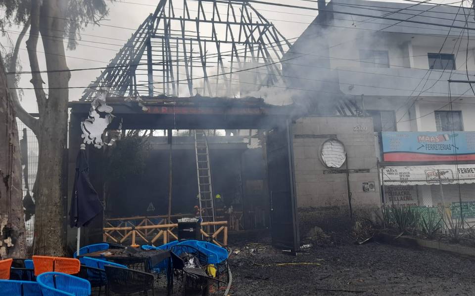 Arde palapa del restaurante Mariscos Altata restaurante; 70 comensales  fueron evacuados - El Occidental | Noticias Locales, Policiacas, sobre  México, Guadalajara y el Mundo