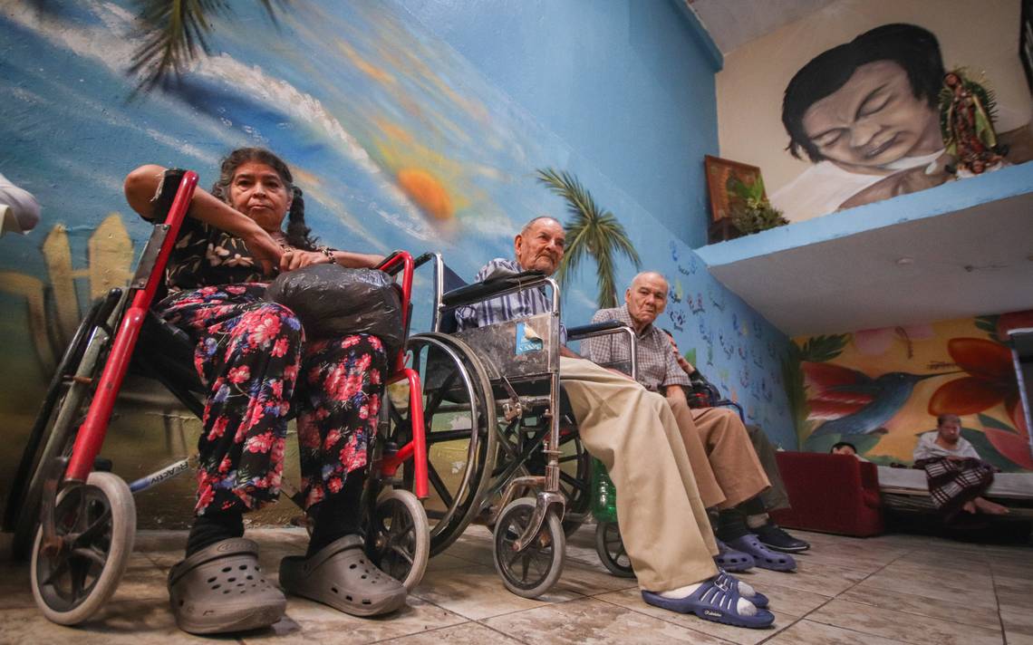 Registran tres casos al mes: Abuelitos son abandonados en hospitales - El  Occidental | Noticias Locales, Policiacas, sobre México, Guadalajara y el  Mundo